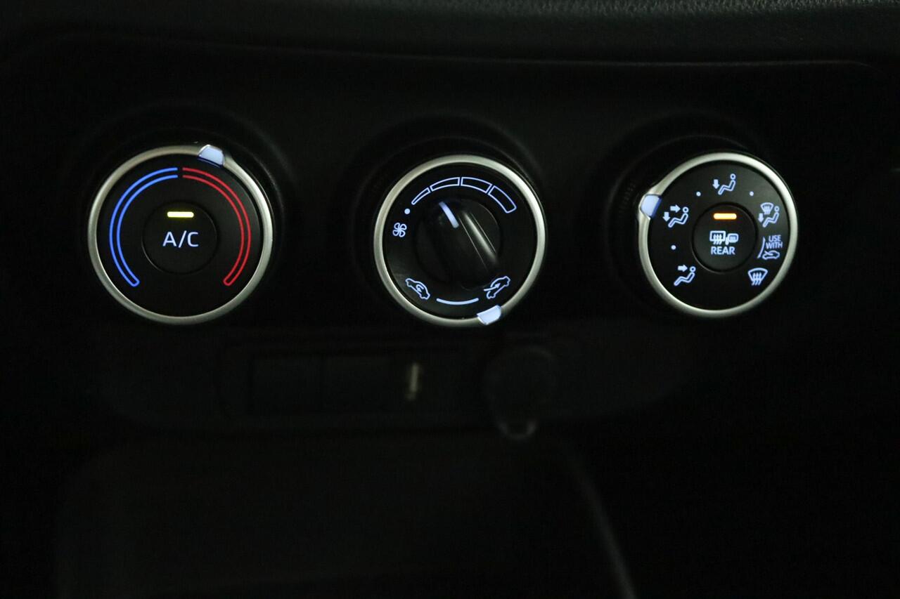 Toyota AYGO X 1.0 VVT-i MT Play | Airco | Adaptieve Cruise Control | Achteruitrijcamera | 10 Jaar garantie! |