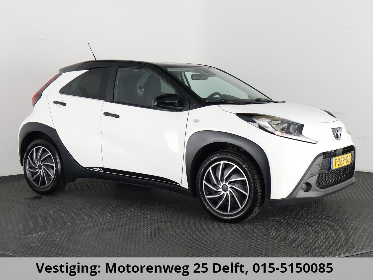 Toyota AYGO X 1.0 BLACK & WHITE SPECIAL EDITION GARANTIE 6-2033 CARPLAY NAVIGATIE.ADAPTIEVE CRUISE. SPECIAL EDITION PACK