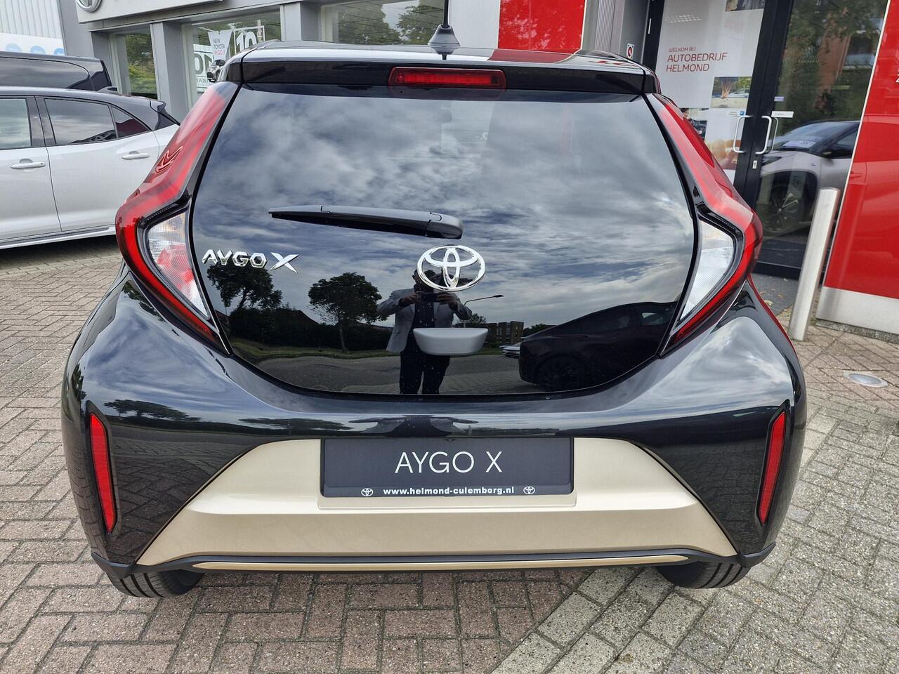 Toyota AYGO X 1.0 VVT-i MT Pulse