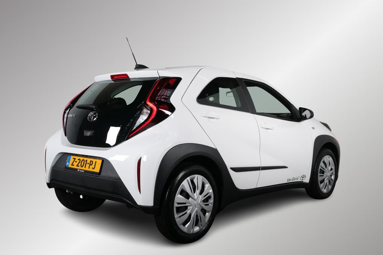 Toyota AYGO X 1.0 VVT-i MT Play, Stootlijsten, Apple Carplay/Android Auto, Parkeercamer, 1e Eigenaar!