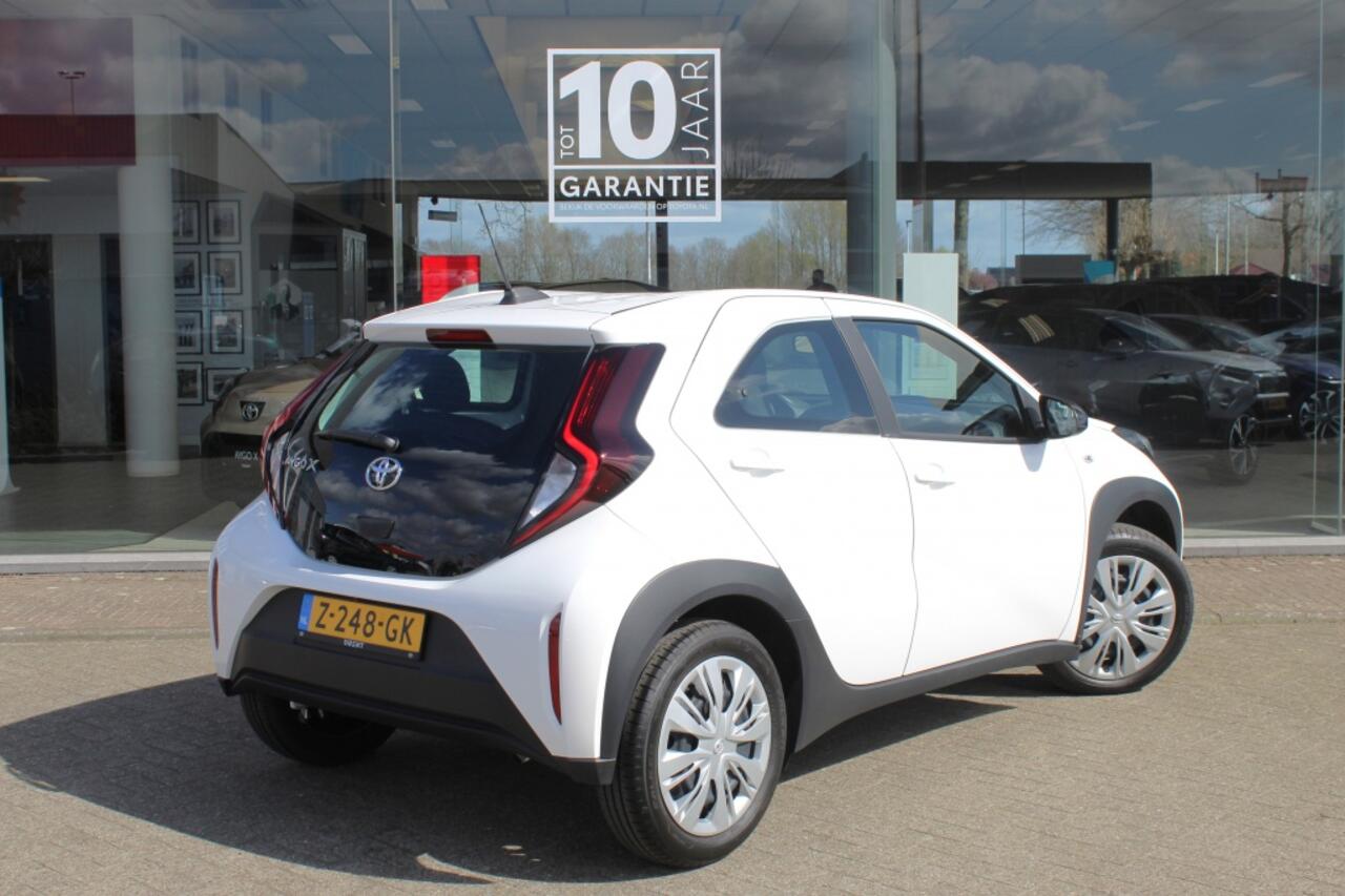 Toyota AYGO 1.0 VVT-i S-CVT Play | Automaat | Android Auto, Apple Carplay |