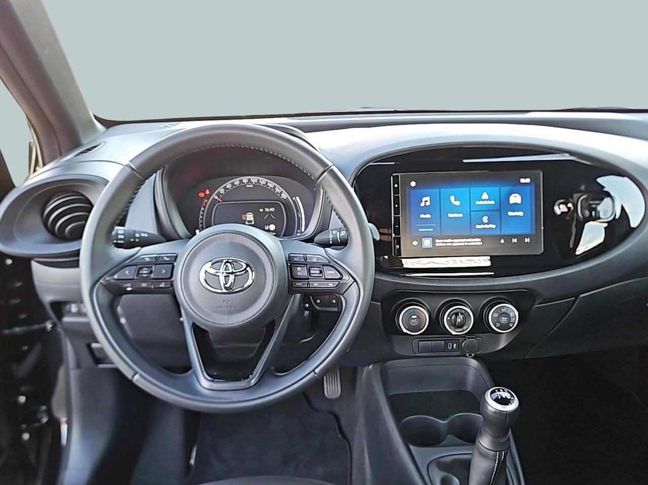 Toyota AYGO X 1.0 VVT-i MT Play