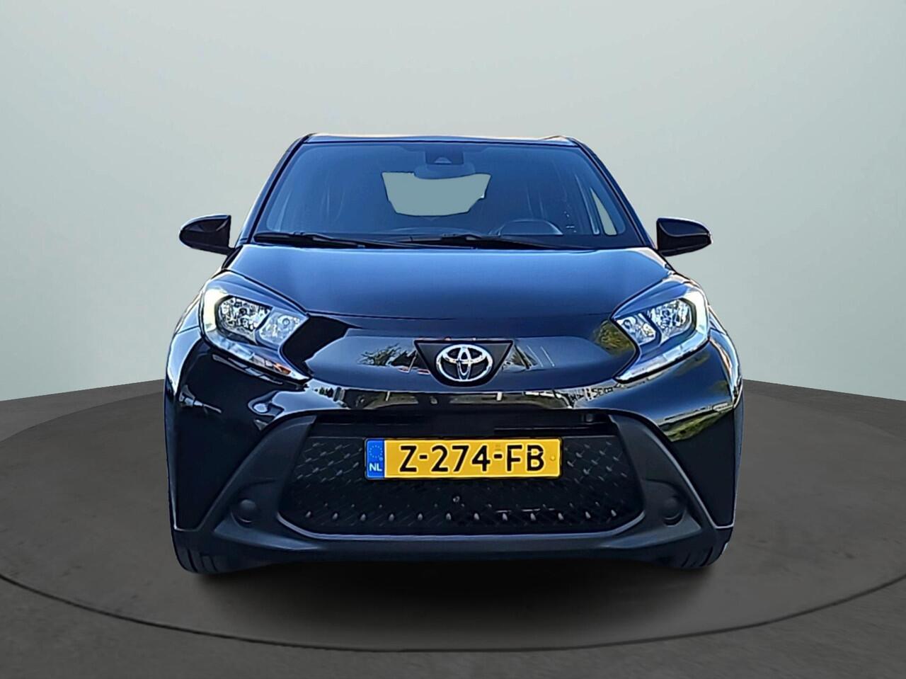 Toyota AYGO X 1.0 VVT-i MT Play