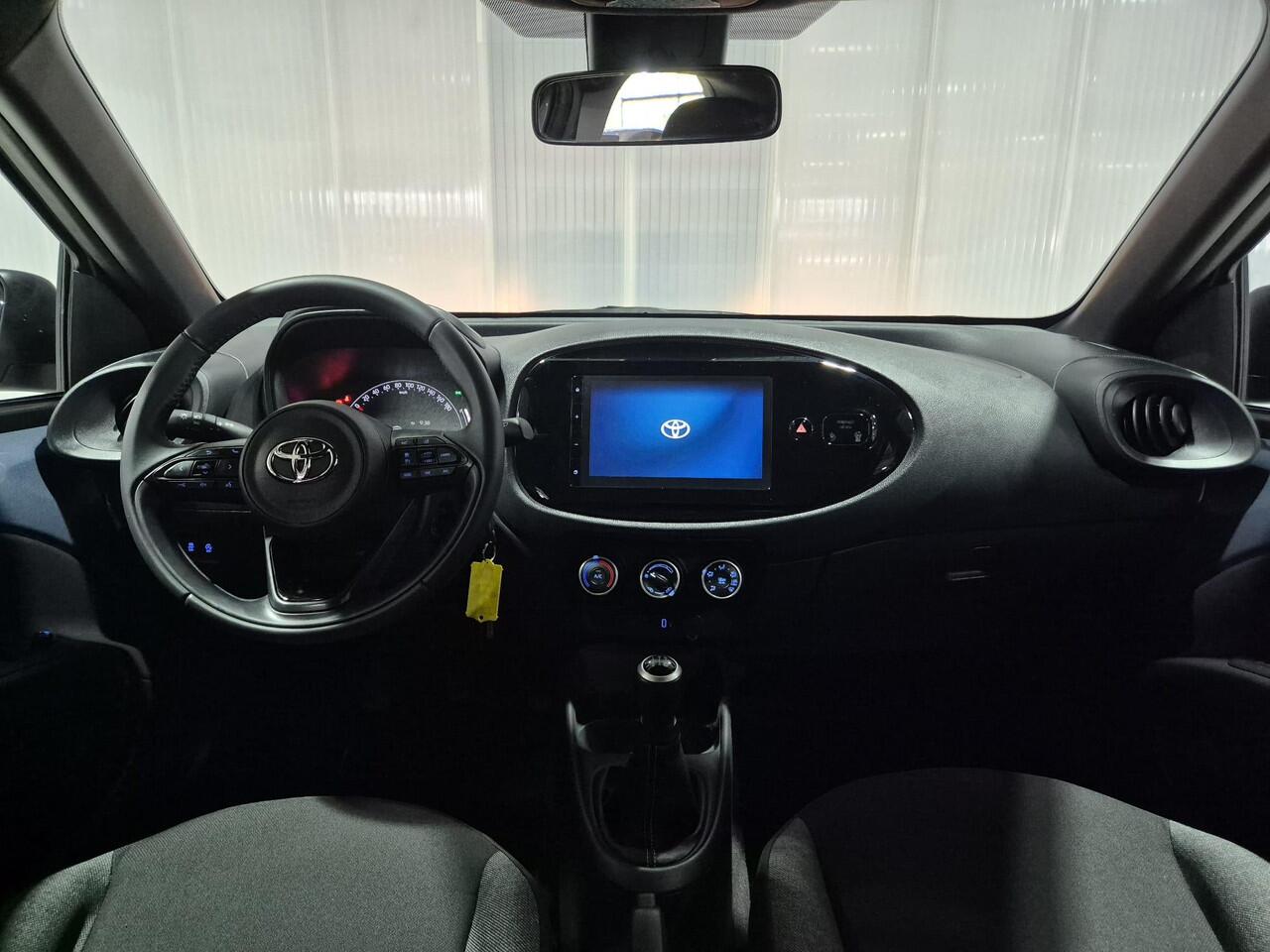 Toyota AYGO X 1.0 VVT-i MT Play | Dealer onderhouden | Apple carplay/anroid auto |