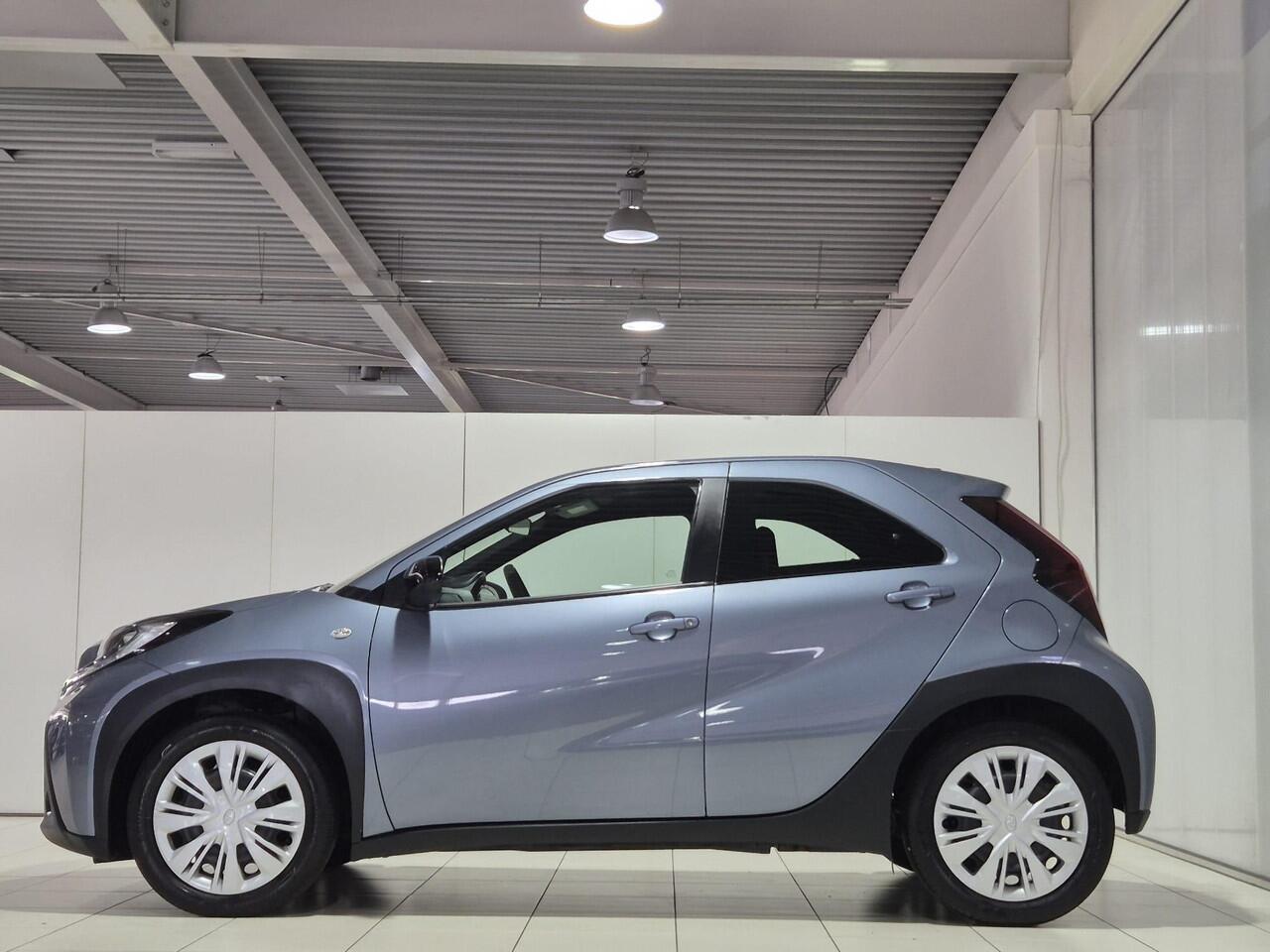 Toyota AYGO X 1.0 VVT-i MT Play | Dealer onderhouden | Apple carplay/anroid auto |