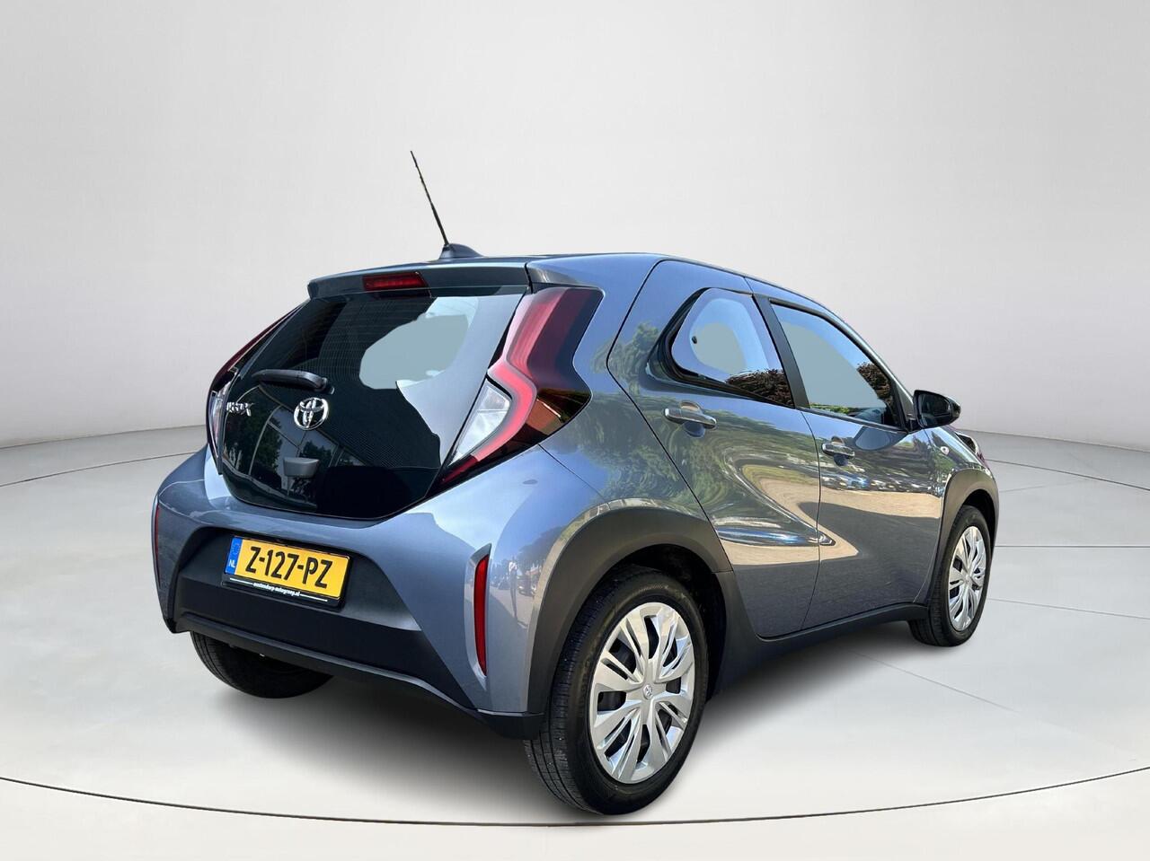 Toyota AYGO X 1.0 VVT-i MT Play