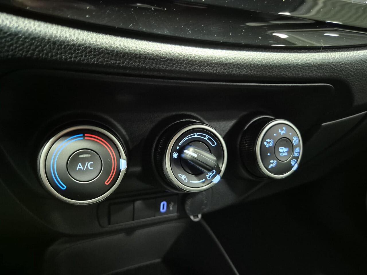 Toyota AYGO X 1.0 VVT-i MT Play | Lichtmetalen velgen | Apple carplay/anroid auto |