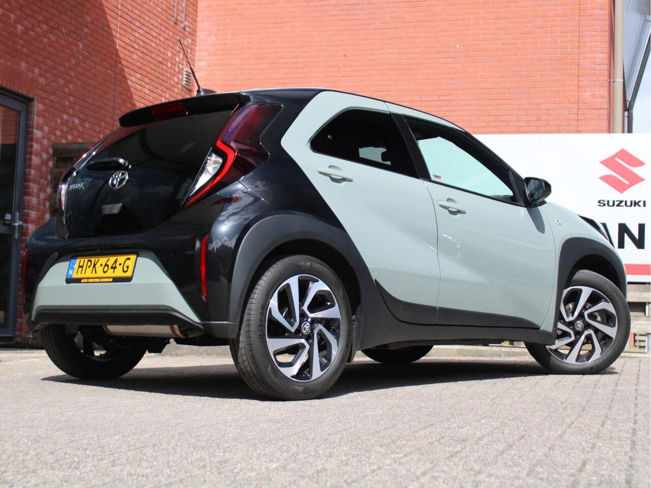 Toyota AYGO X 1.0 VVT-i S-CVT Pulse Automaat Achteruitrijcamera, Cruise Control Adaptief, Airco, Stoelverwarming voor