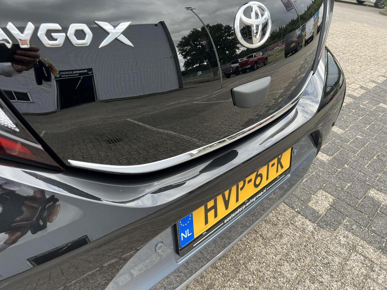 Toyota AYGO X 1.0 VVT-i S-CVT Premium Automaat