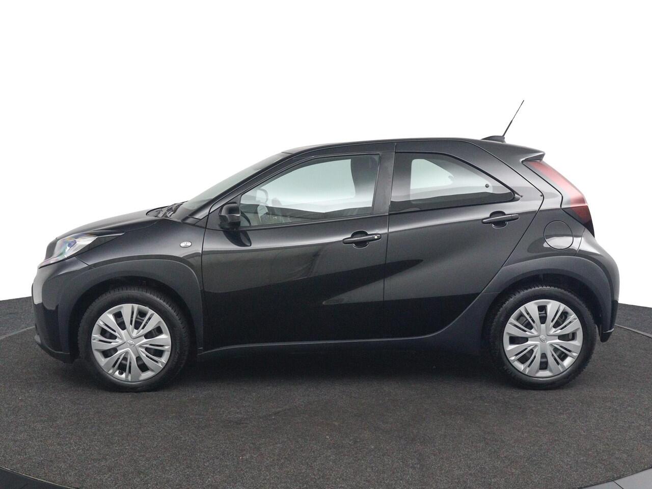 Toyota AYGO X 1.0 VVT-i MT Play | Apple Carplay | Android Auto | Achteruitrijcamera | Adaptieve Cruise control |