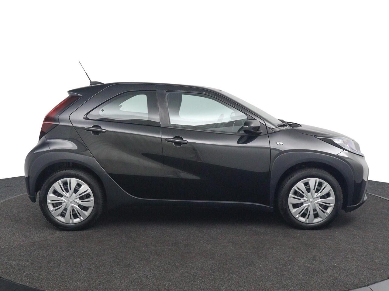 Toyota AYGO X 1.0 VVT-i MT Play | Apple Carplay | Android Auto | Achteruitrijcamera | Adaptieve Cruise control |