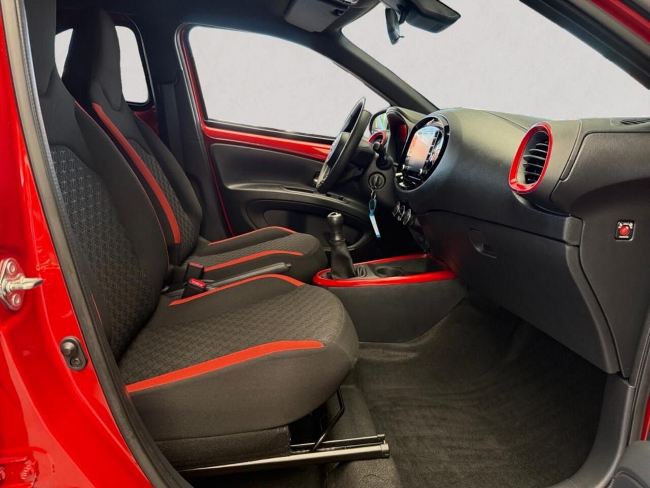 Toyota AYGO 1.0 VVT-i MT Play