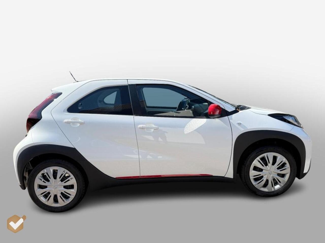 Toyota AYGO 1.0 VVT-i S-CVT Play Automaat 1e Eig. NL-Auto *Geen Afl. kosten*