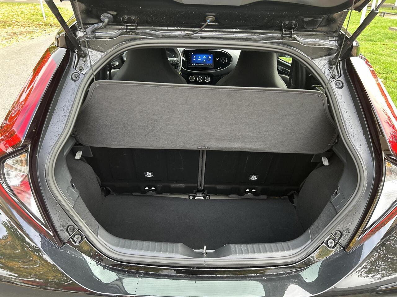 Toyota AYGO X 1.0 VVT-i MT Play