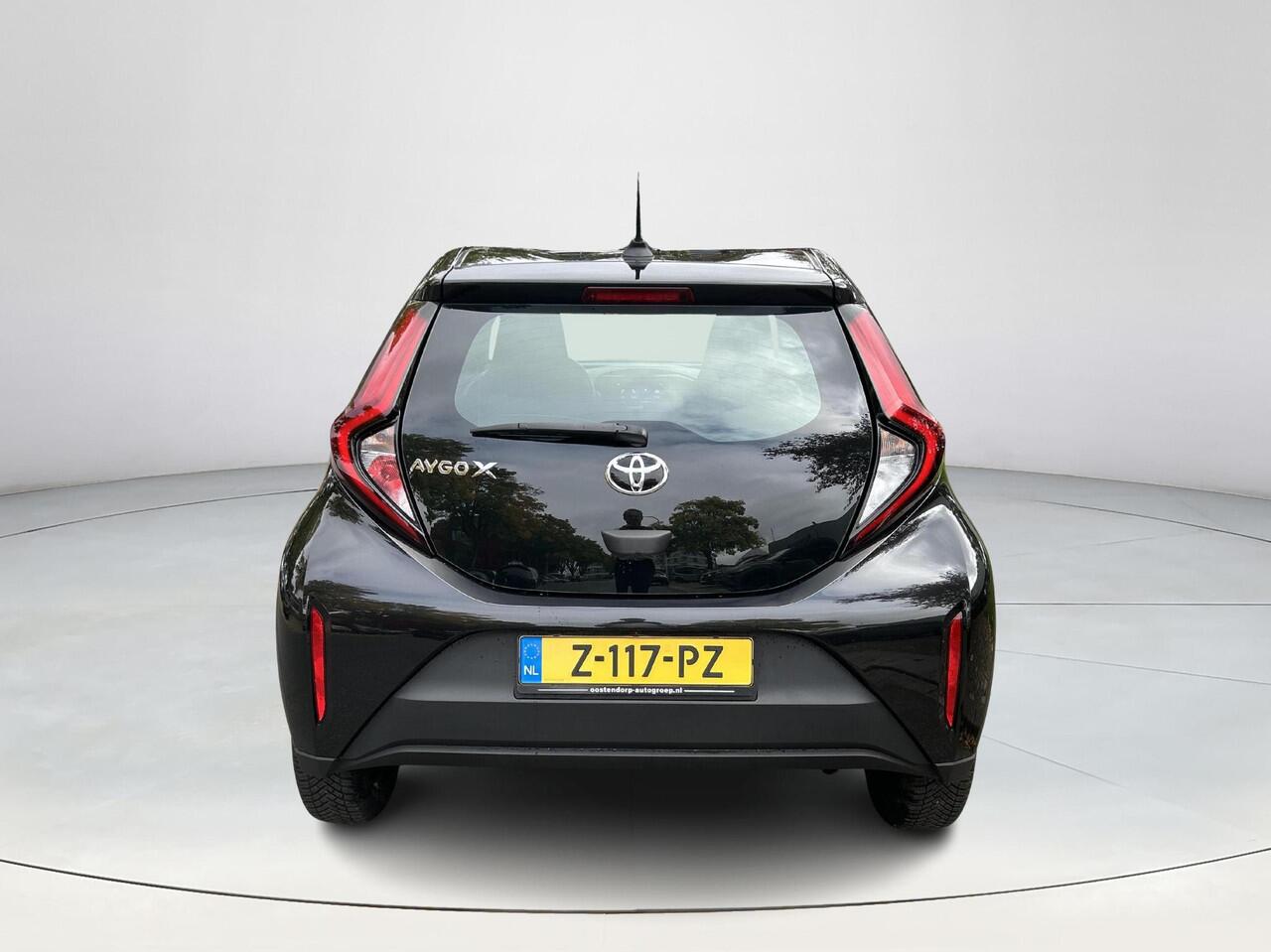 Toyota AYGO X 1.0 VVT-i MT Play