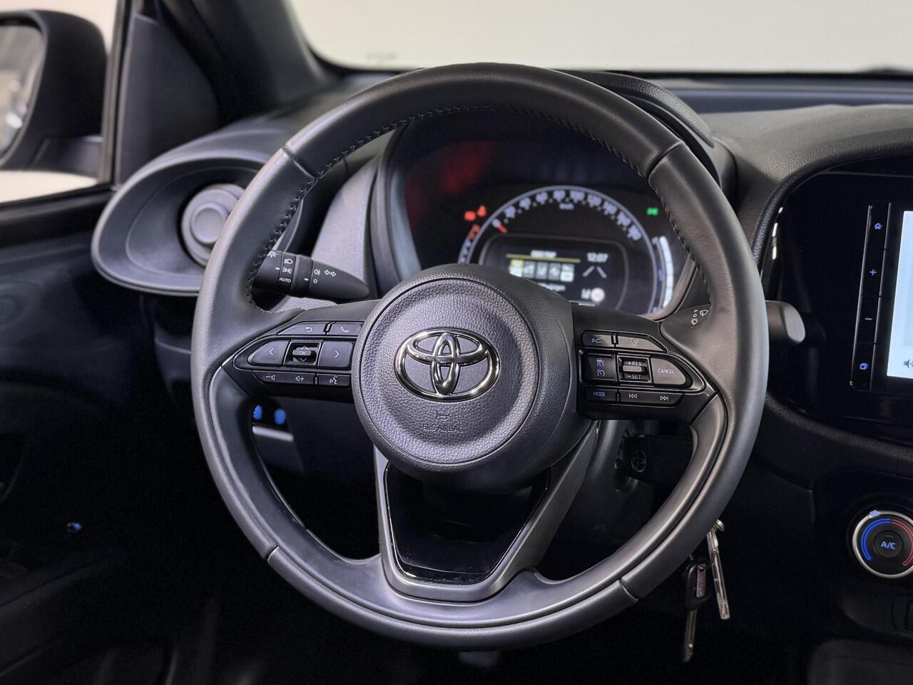 Toyota AYGO X 1.0 VVT-i MT Play