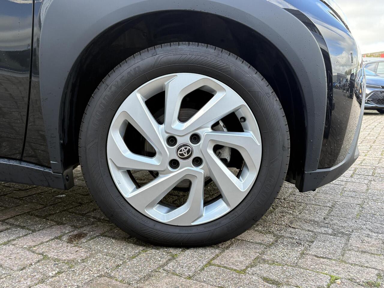 Toyota AYGO X 1.0 VVT-i MT Play