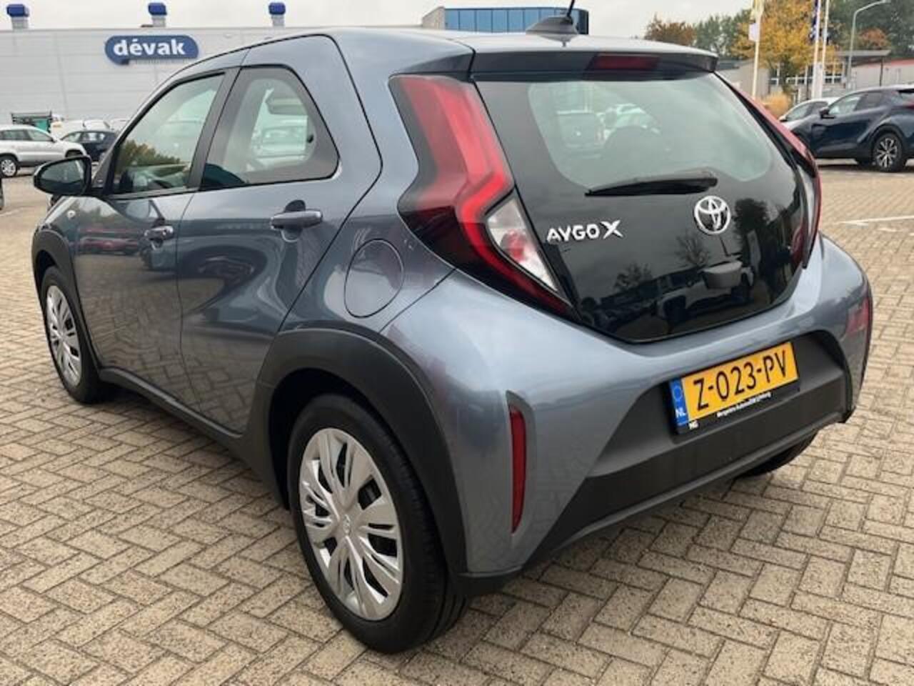 Toyota AYGO X 1.0 VVT-i MT Play | Rijklaar | BTWauto | Carplay/-AndroidAuto