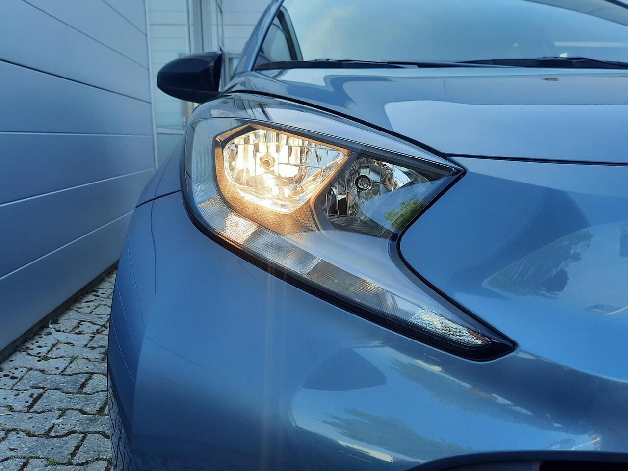 Toyota AYGO X 1.0 VVT-i MT Play