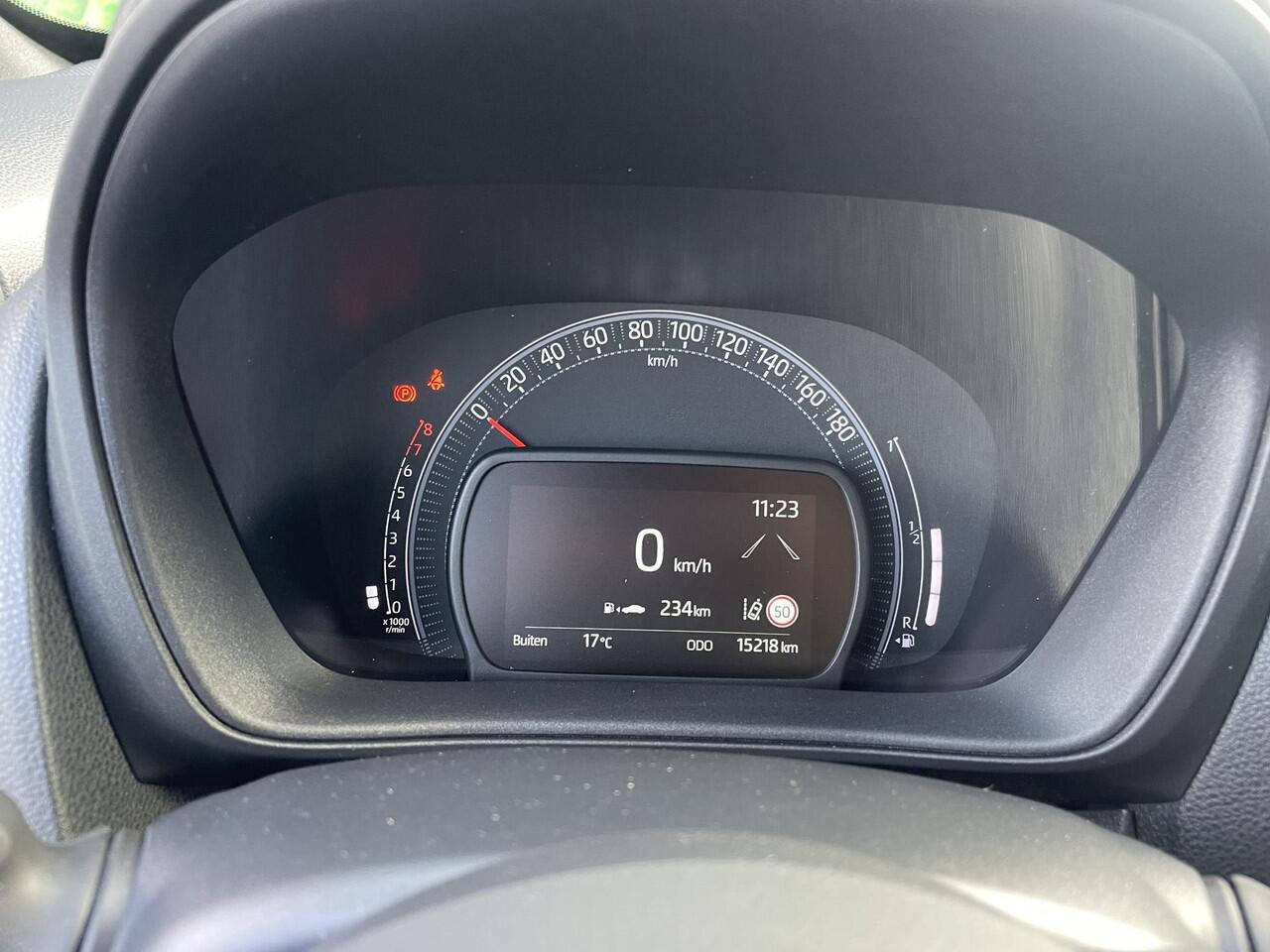 Toyota AYGO X 1.0 VVT-i MT Play