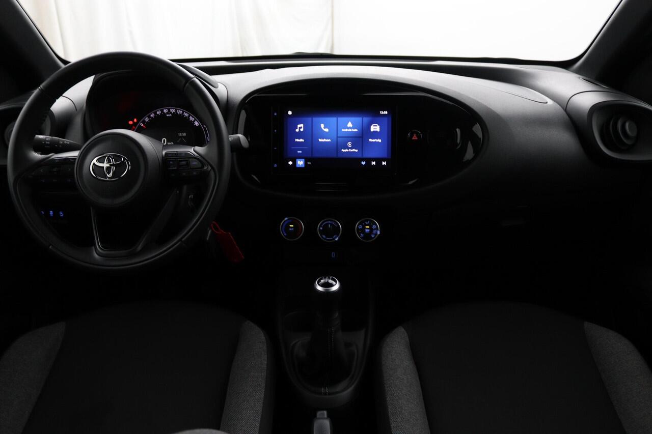 Toyota AYGO X 1.0 VVT-i MT Play | Cruise control | Apple carplay-android auto | Parkeercamera |