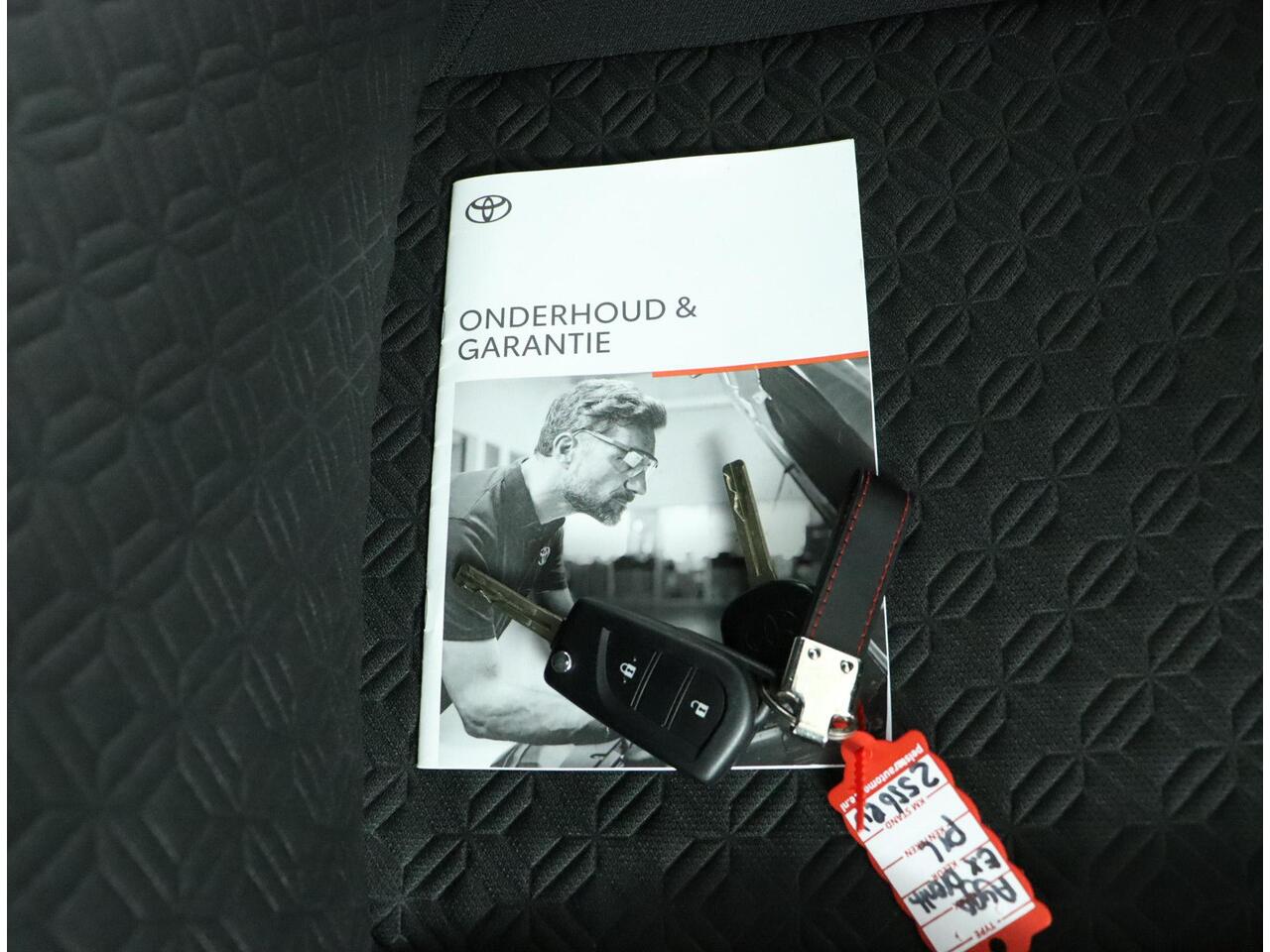 Toyota AYGO X 1.0 VVT-i S-CVT Pulse | Automaat | Parkeer camera | Climate control |