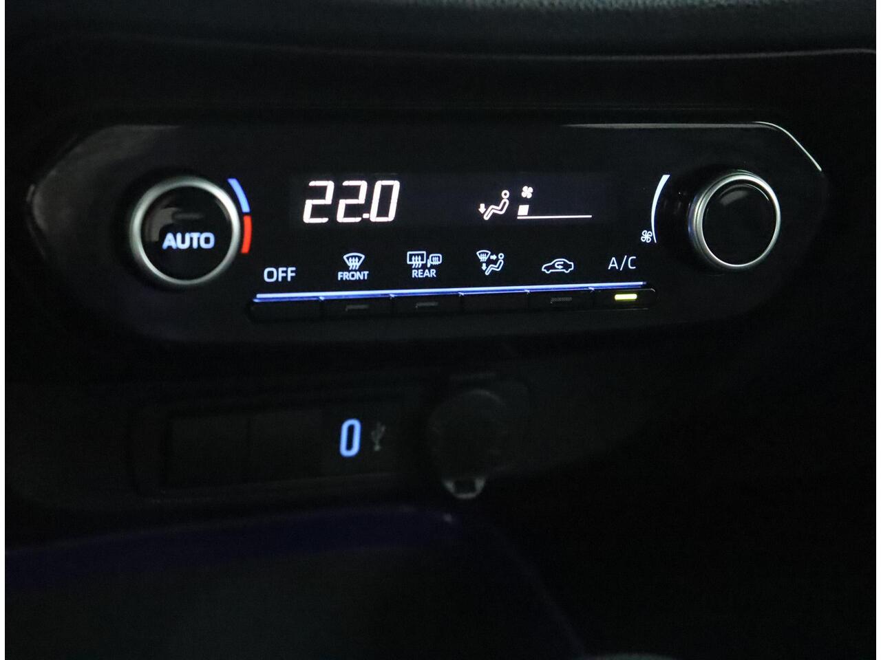 Toyota AYGO X 1.0 VVT-i S-CVT Pulse | Automaat | Parkeer camera | Climate control |