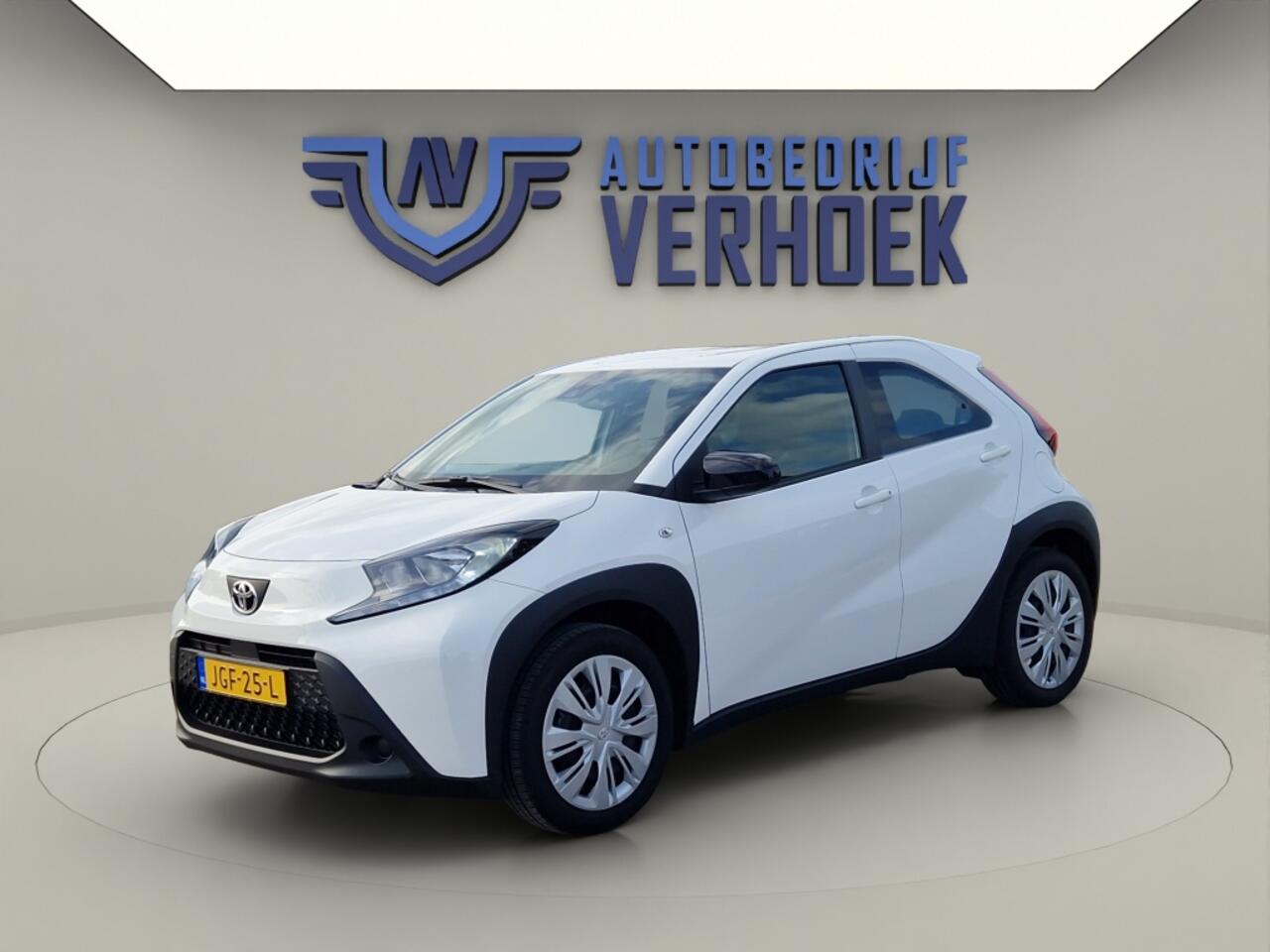 Toyota AYGO 1.0 VVT-i S-CVT Play Automaat - Groot Multimedia scherm