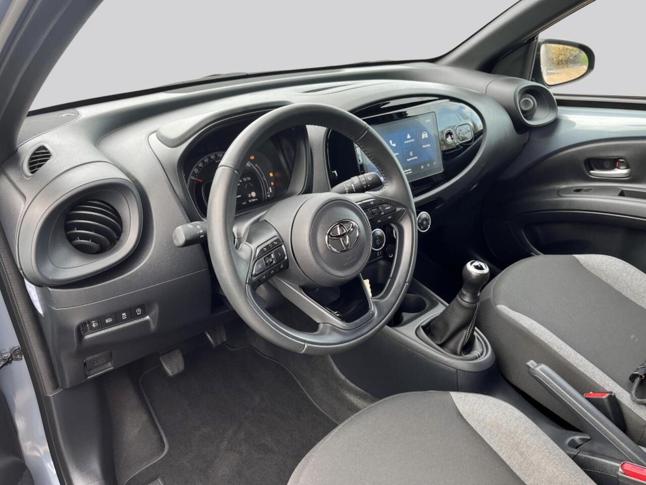 Toyota AYGO 1.0 VVT-i MT Play