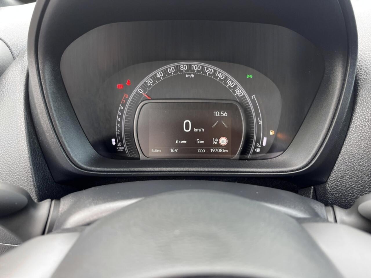 Toyota AYGO 1.0 VVT-i MT Play