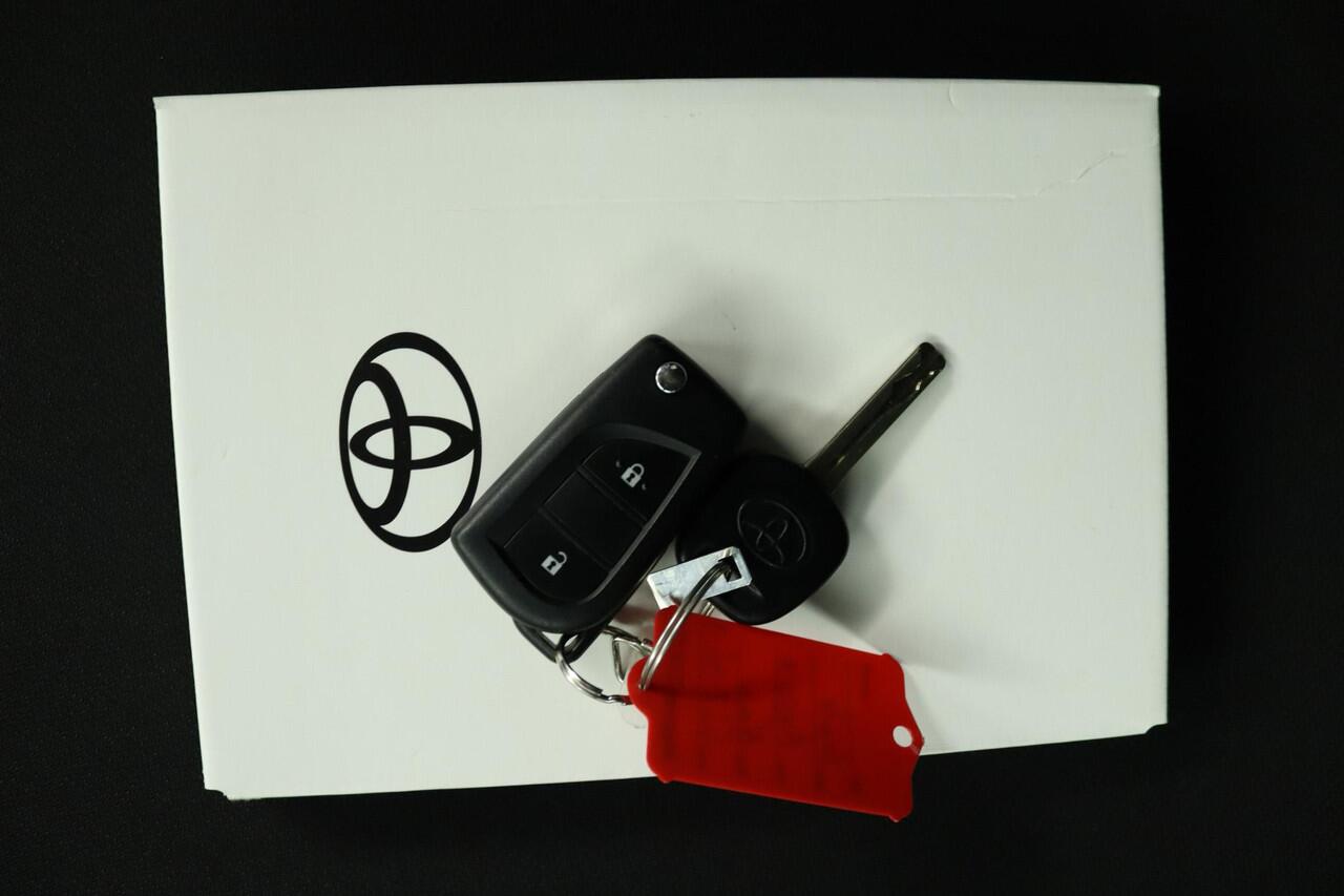 Toyota AYGO X 1.0 VVT-i MT Play | Airco | Adaptieve Cruise Control | Achteruitrijcamera | 10 Jaar Garantie!