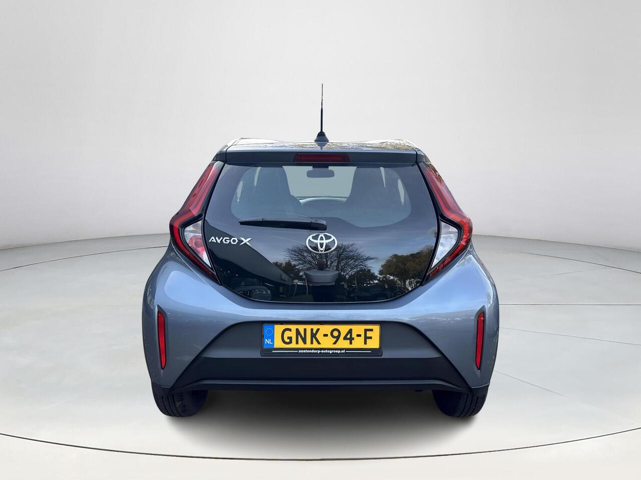 Toyota AYGO X 1.0 VVT-i MT Play | 06-10141018 Voor meer informatie