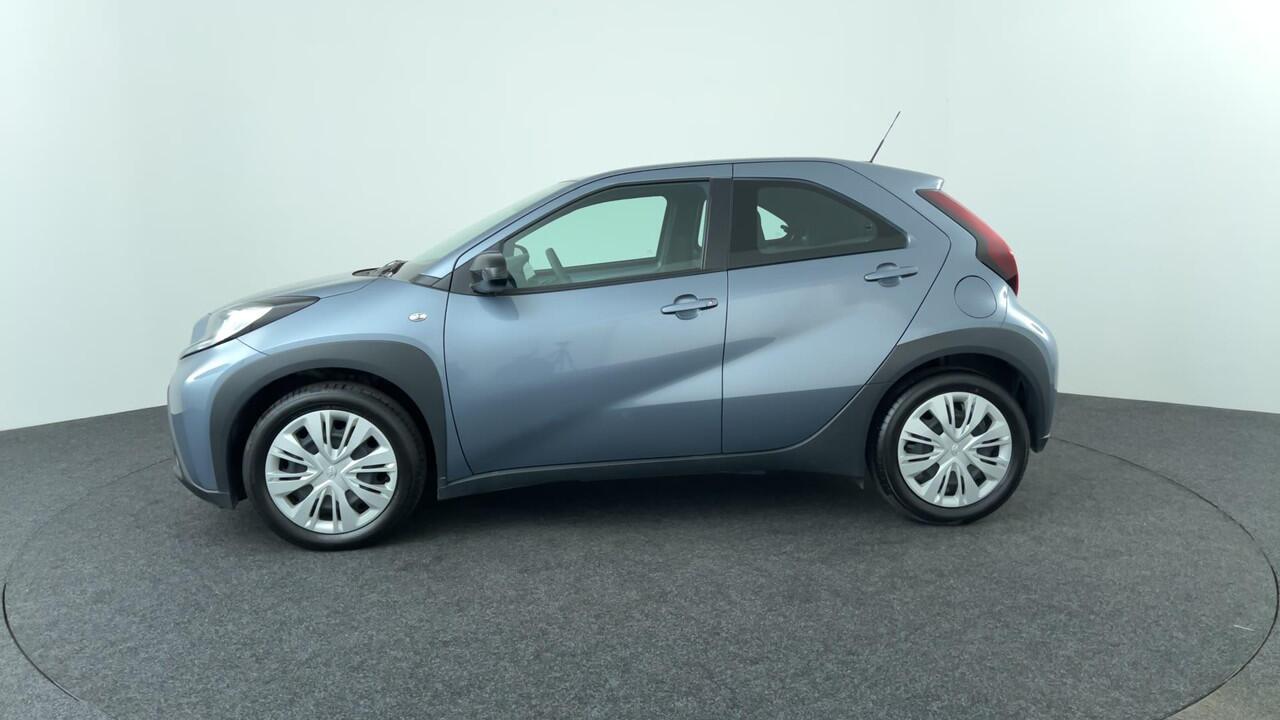 Toyota AYGO X 1.0 VVT-i MT Play | Rijklaar | P.cam | Apple-/Android Carplay