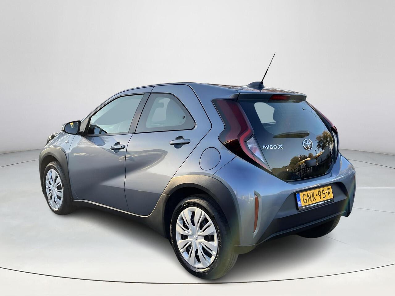 Toyota AYGO X 1.0 VVT-i MT Play | Airconditioning | Carplay | Parkeercamera | Adaptive cruise control |