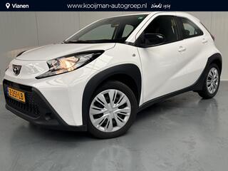 toyota-aygo-x-1.0-vvt-i-mt-play-app