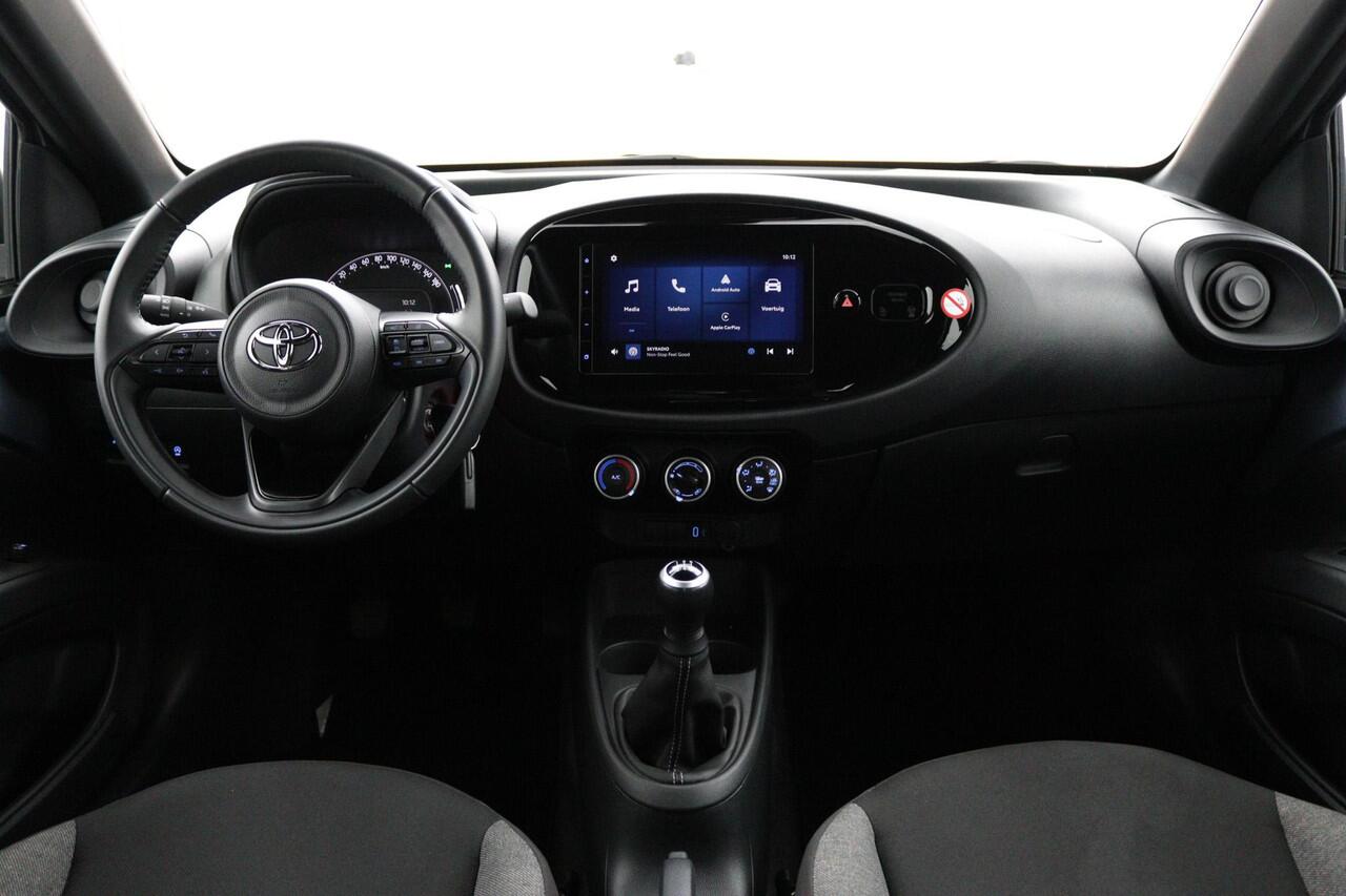 Toyota AYGO X 1.0 VVT-i MT Play | Cruise control | Apple carplay-android auto | Parkeercamera |
