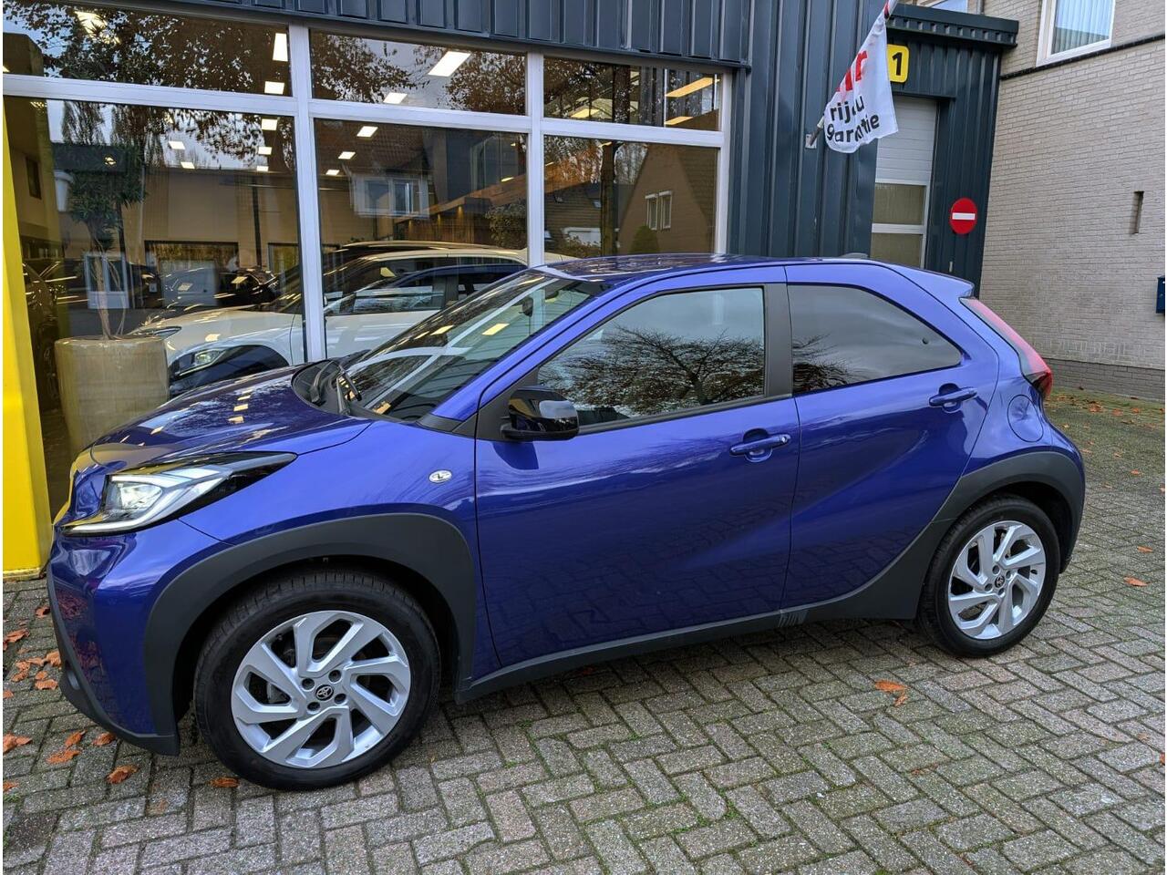 Toyota AYGO X 1.0 VVT-i MT first! All in prijs!