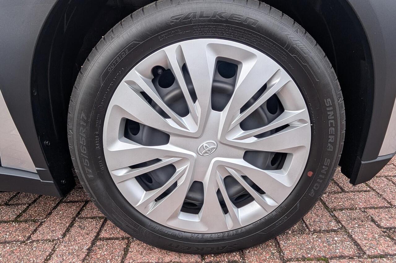 Toyota AYGO X 1.0 VVT-i MT Play Apple Carplay | Metallic lak | Achteruitrijcamera