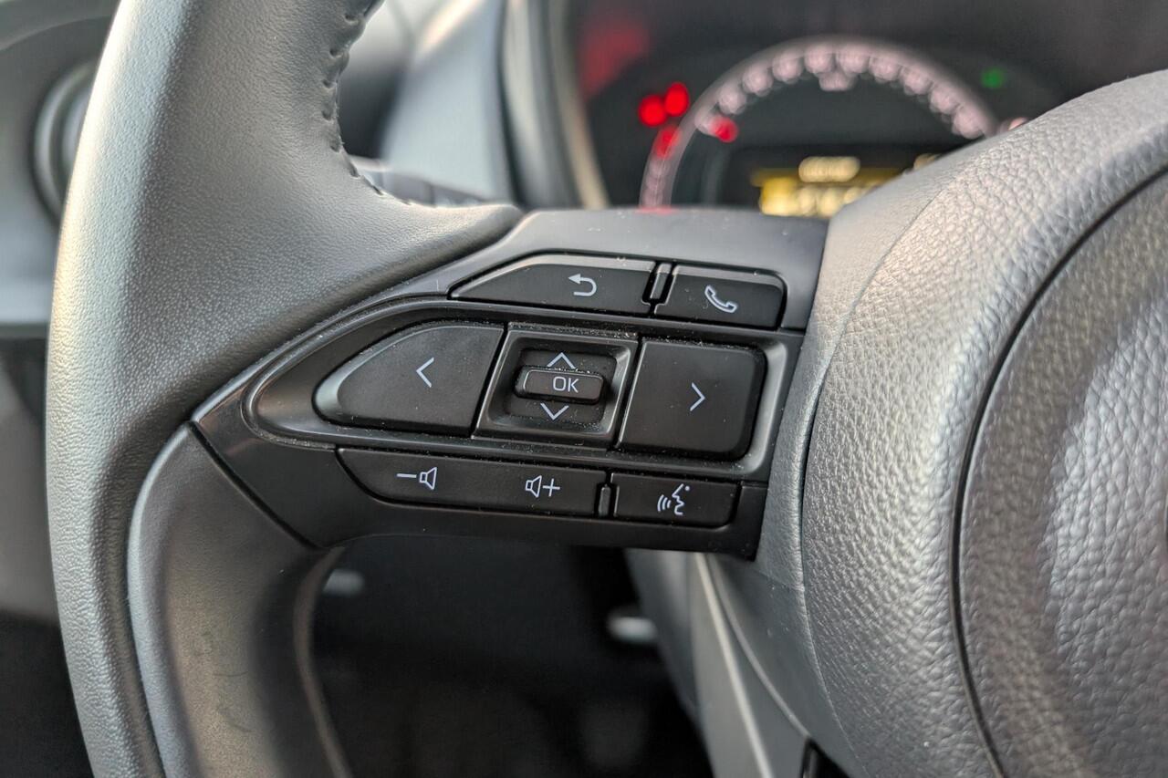 Toyota AYGO X 1.0 VVT-i MT Play |Apple CarPlay/Android Auto|Camera achter|Groot scherm