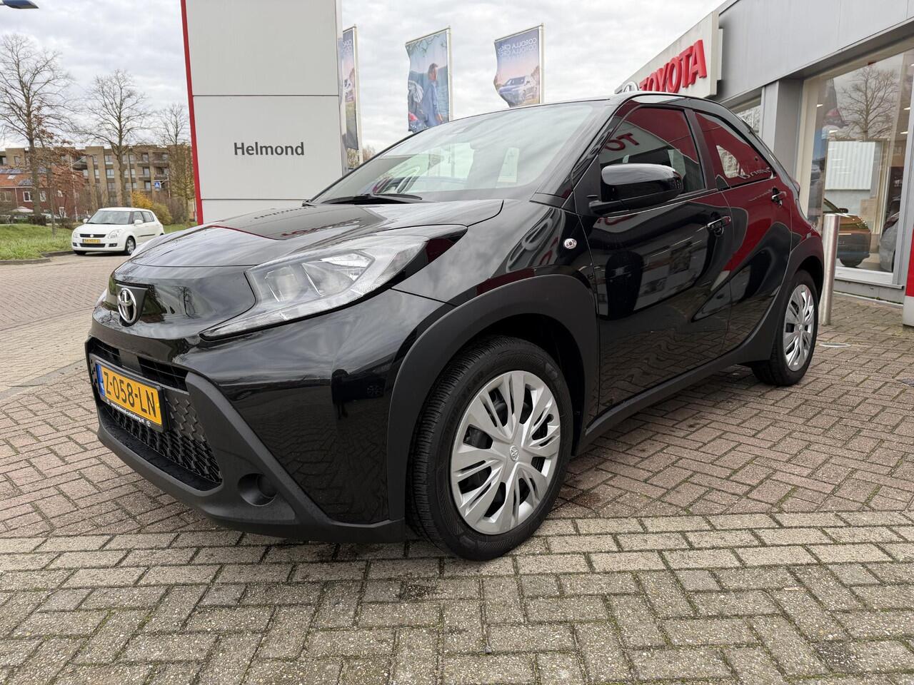 Toyota AYGO X 1.0 VVT-i MT Play