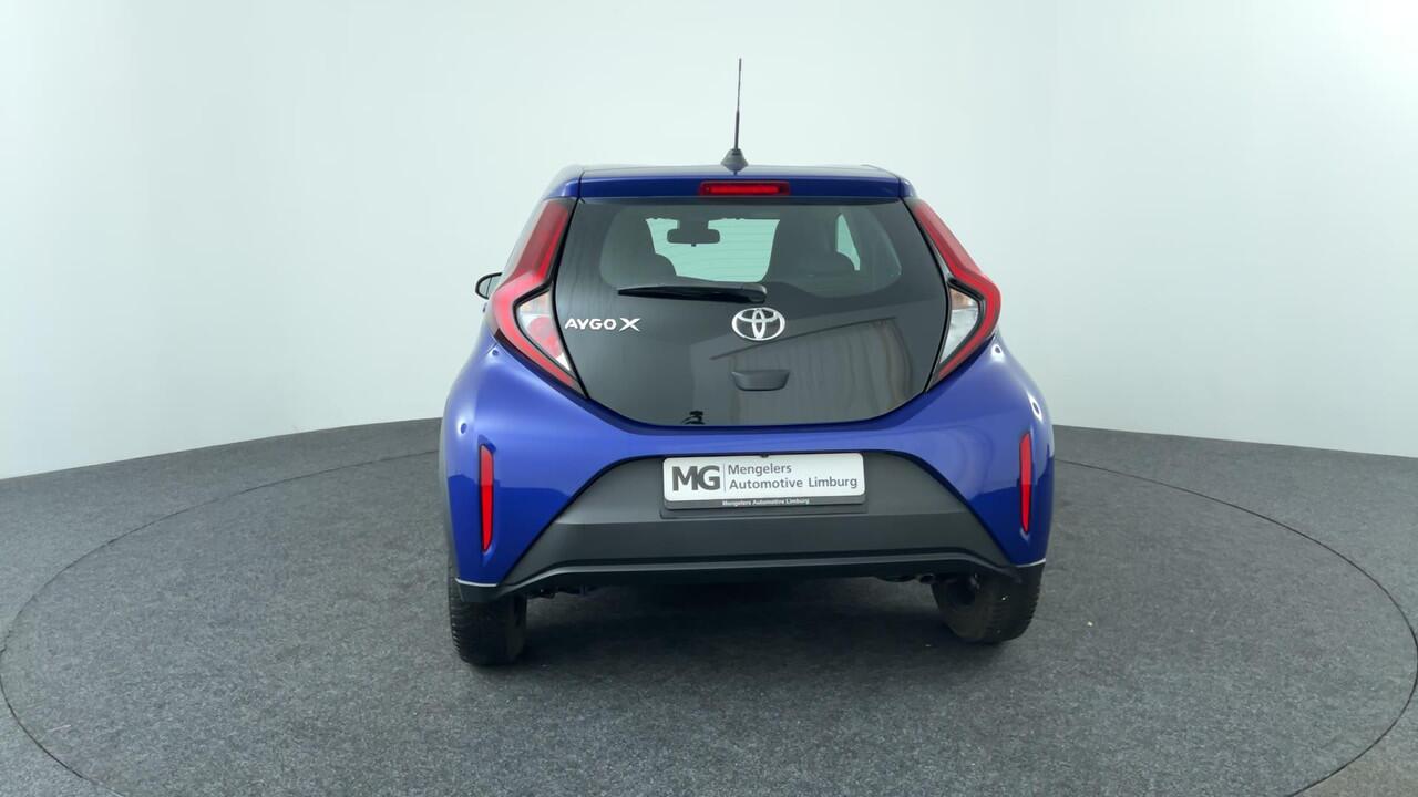 Toyota AYGO X 1.0 VVT-i MT Play