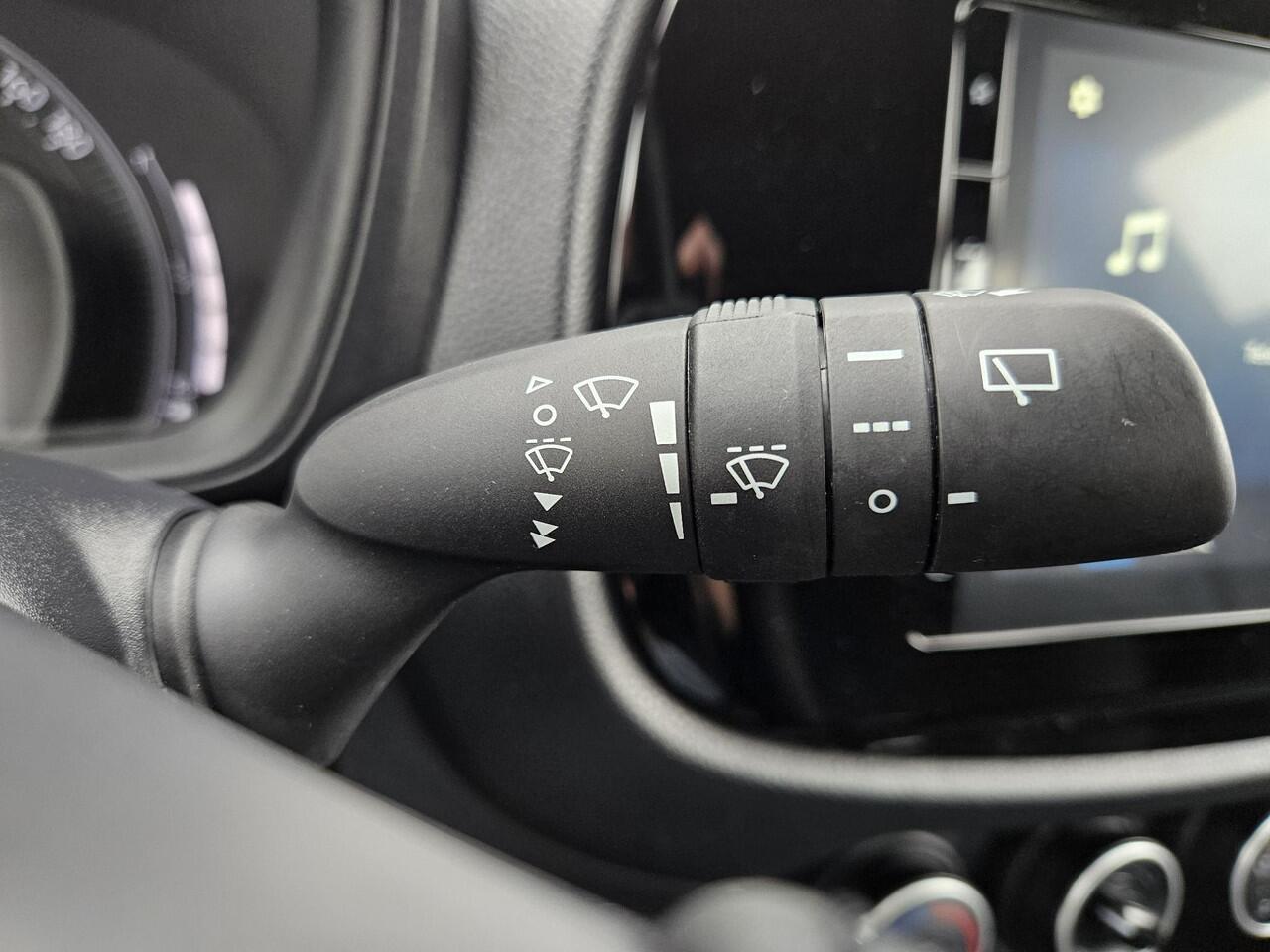 Toyota AYGO X 1.0 VVT-i MT Play | Allseason banden | Origineel NL | 1e eigenaar | Adaptieve Cruise Control | Apple Carplay & Android Auto | Achteruitrijcamera | Garantie t/m 09-2034 of 200.000km