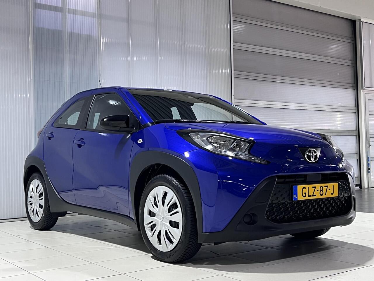 Toyota AYGO X 1.0 VVT-i MT Play | Dealer onderhouden | Apple carplay/anroid auto | All Season banden |