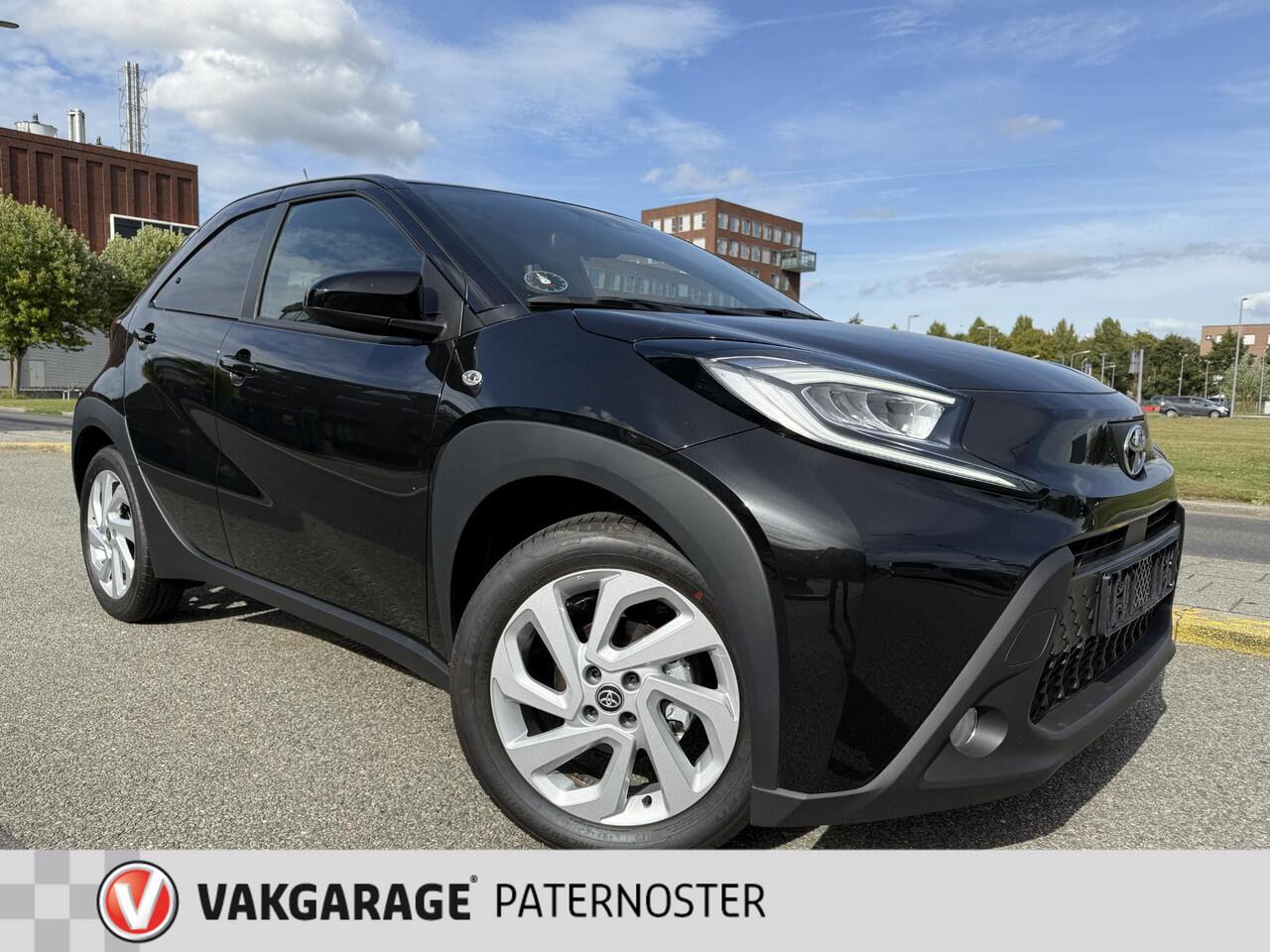 Toyota AYGO X 1.0 VVT-i MT Nieuw / 17'' LMV / Carplay / Stoelverwarming