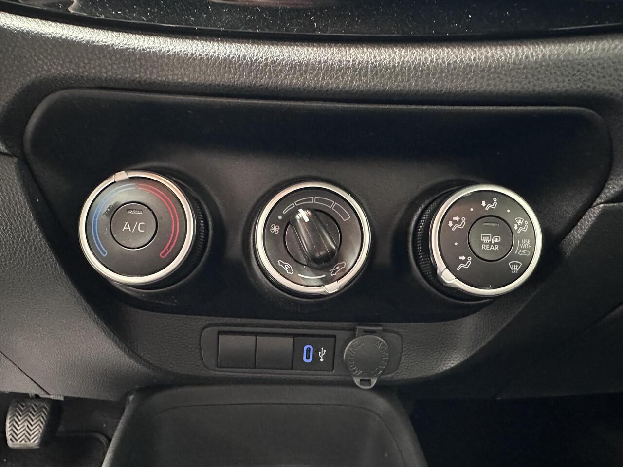 Toyota AYGO X 1.0 VVT-i MT Play