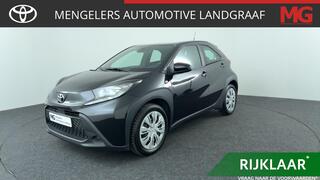 toyota-aygo-x-1.0-vvt-i-mt-play