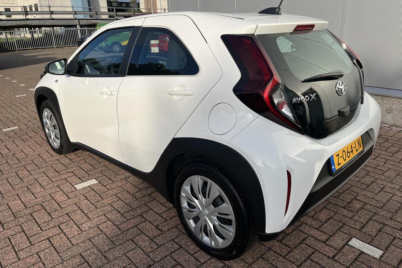 Toyota AYGO X 1.0 VVT-i MT Play | camera achter| Apple Carplay