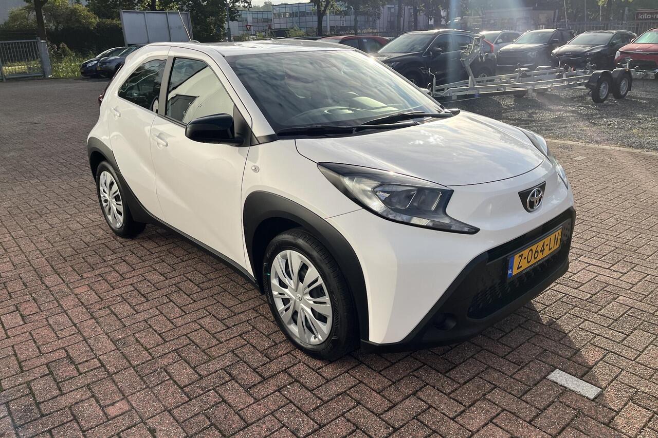 Toyota AYGO X 1.0 VVT-i MT Play | camera achter| Apple Carplay