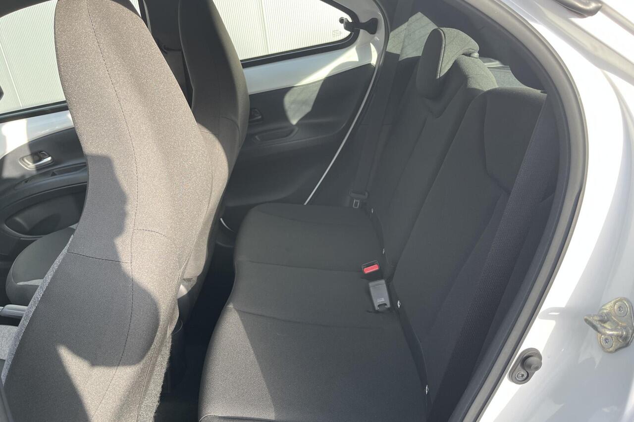 Toyota AYGO X 1.0 VVT-i MT Play | camera achter| Apple Carplay