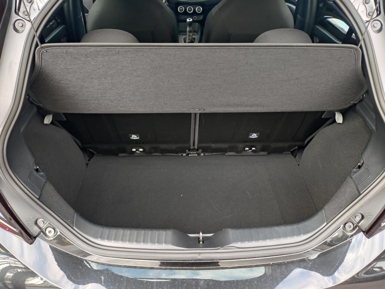 Toyota AYGO X 1.0 VVT-i MT Play